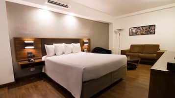 In-room safe, desk, free WiFi, bed sheets