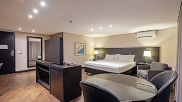 In-room safe, desk, laptop workspace, iron/ironing board