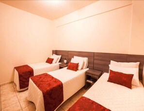 Minibar, rideaux occultants, Wi-Fi gratuit, draps fournis