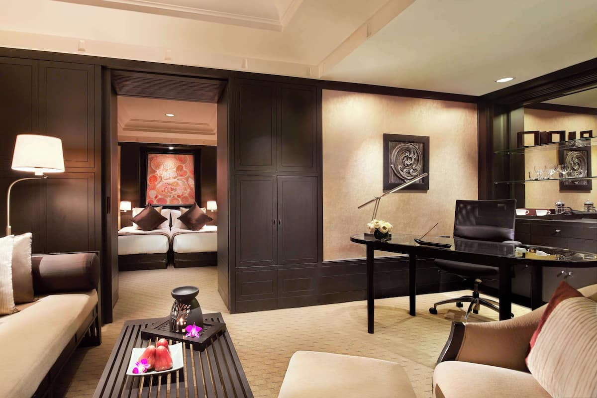 1 bedroom, Egyptian cotton sheets, premium bedding, minibar