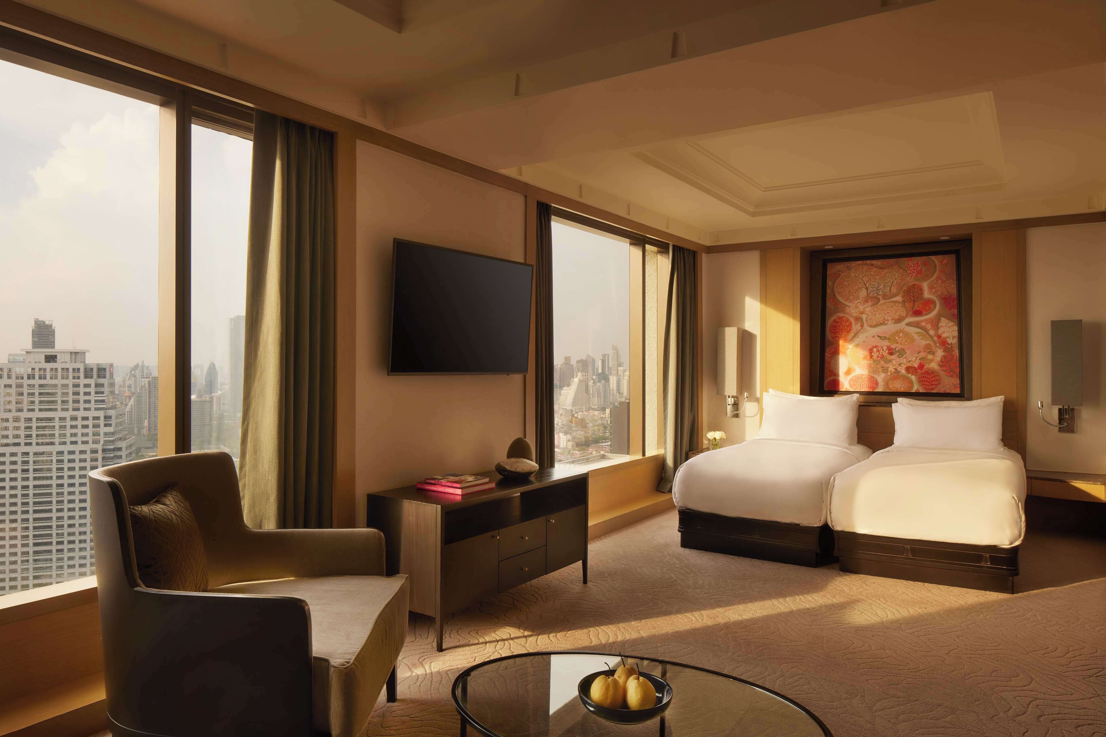 Egyptian cotton sheets, premium bedding, minibar, in-room safe