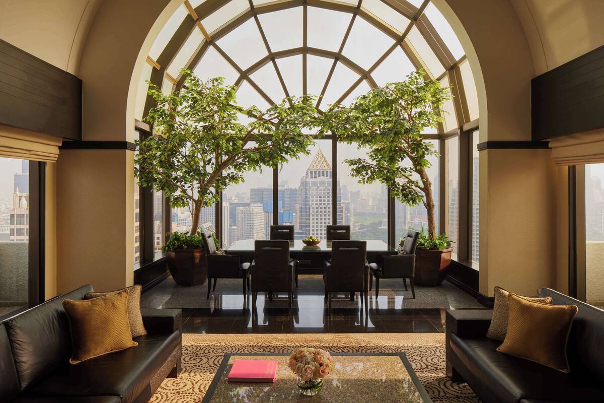 Presidential Suite | Egyptian cotton sheets, premium bedding, minibar, in-room safe