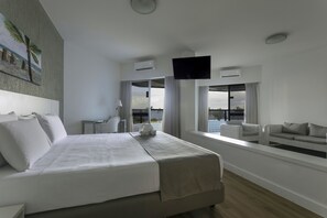 Suite Plus | In-room safe, desk, free WiFi, bed sheets - Maceio Atlantic Suites (Maceió)