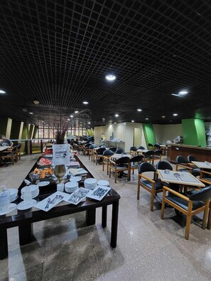 Restaurant - Taj Mahal Continental Hotel (Manaus)