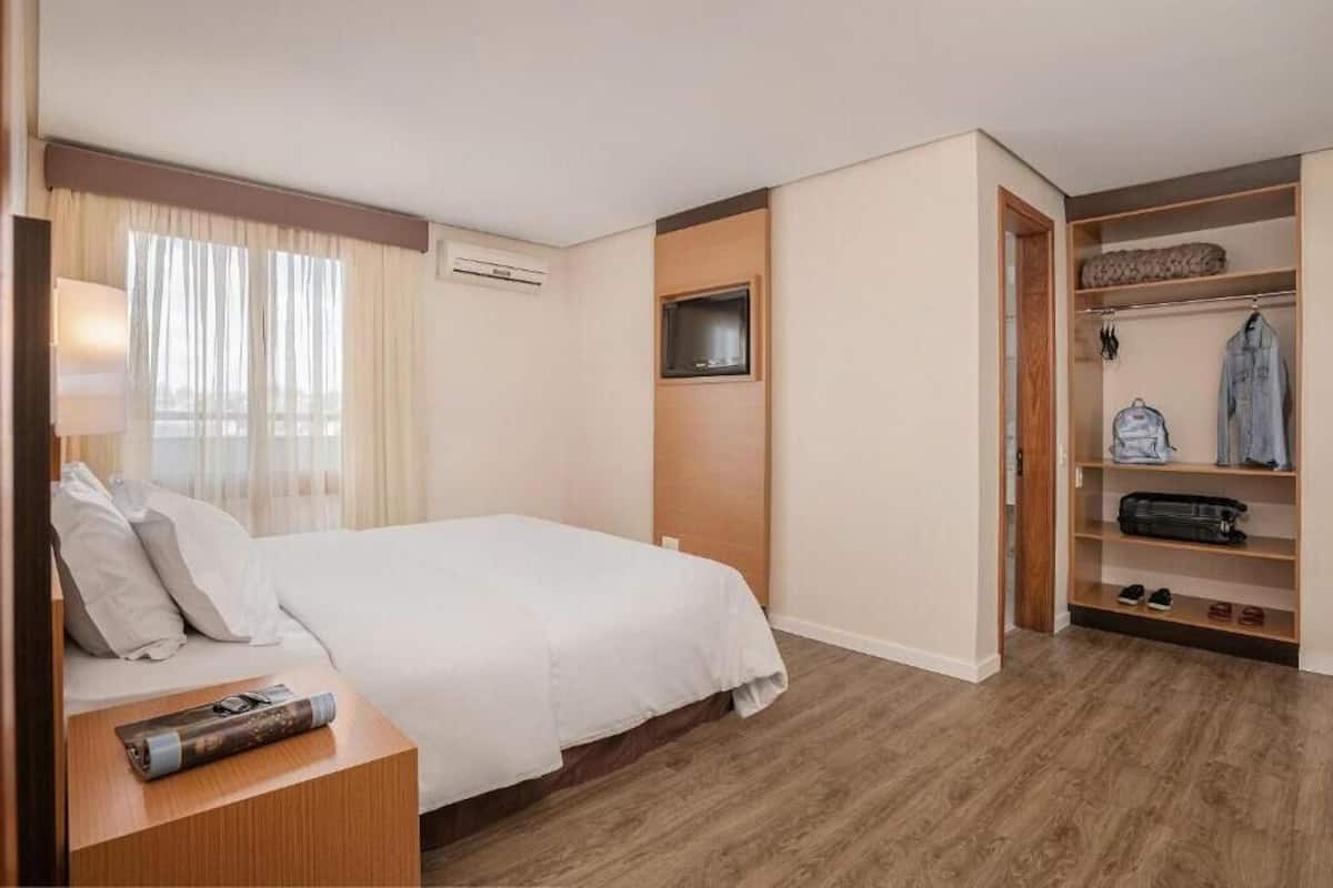 1 habitación, minibar, caja de seguridad en la habitación y escritorio