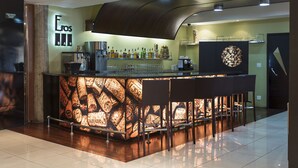 Bar (in der Unterkunft)
