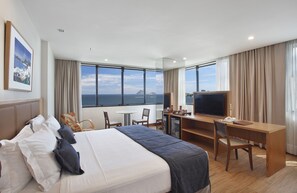 Luxo com Cama Casal | View from room