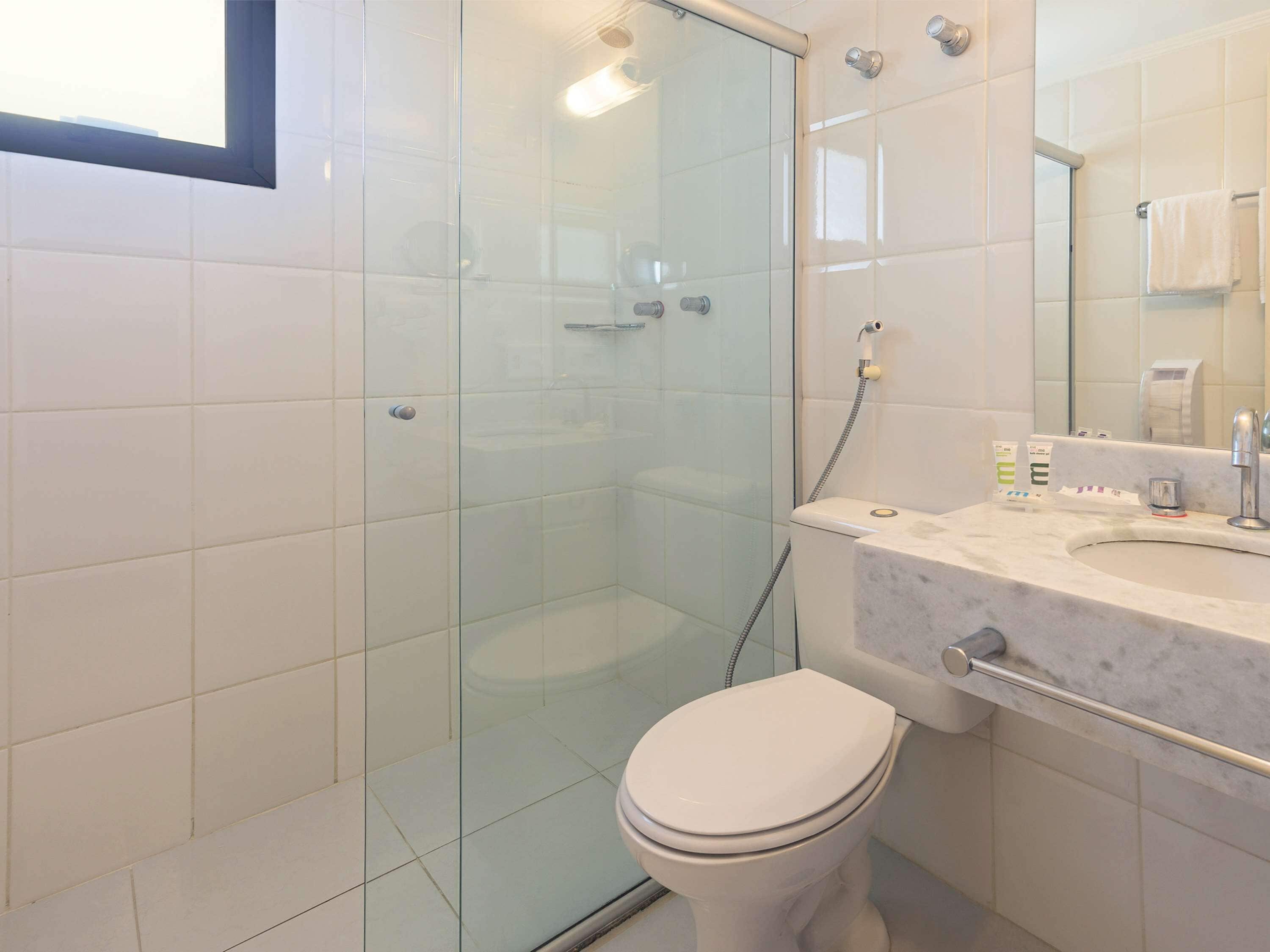 shower, rainfall showerhead, eco-friendly toiletries, hair dryer