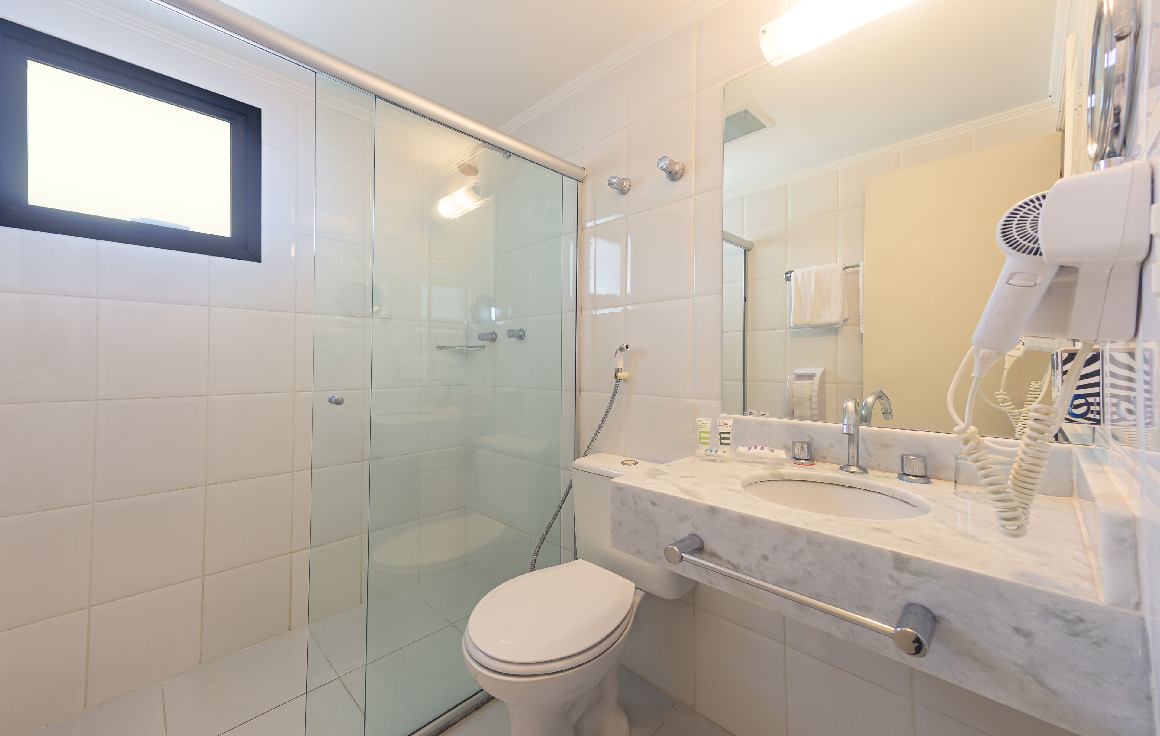 shower, rainfall showerhead, eco-friendly toiletries, hair dryer