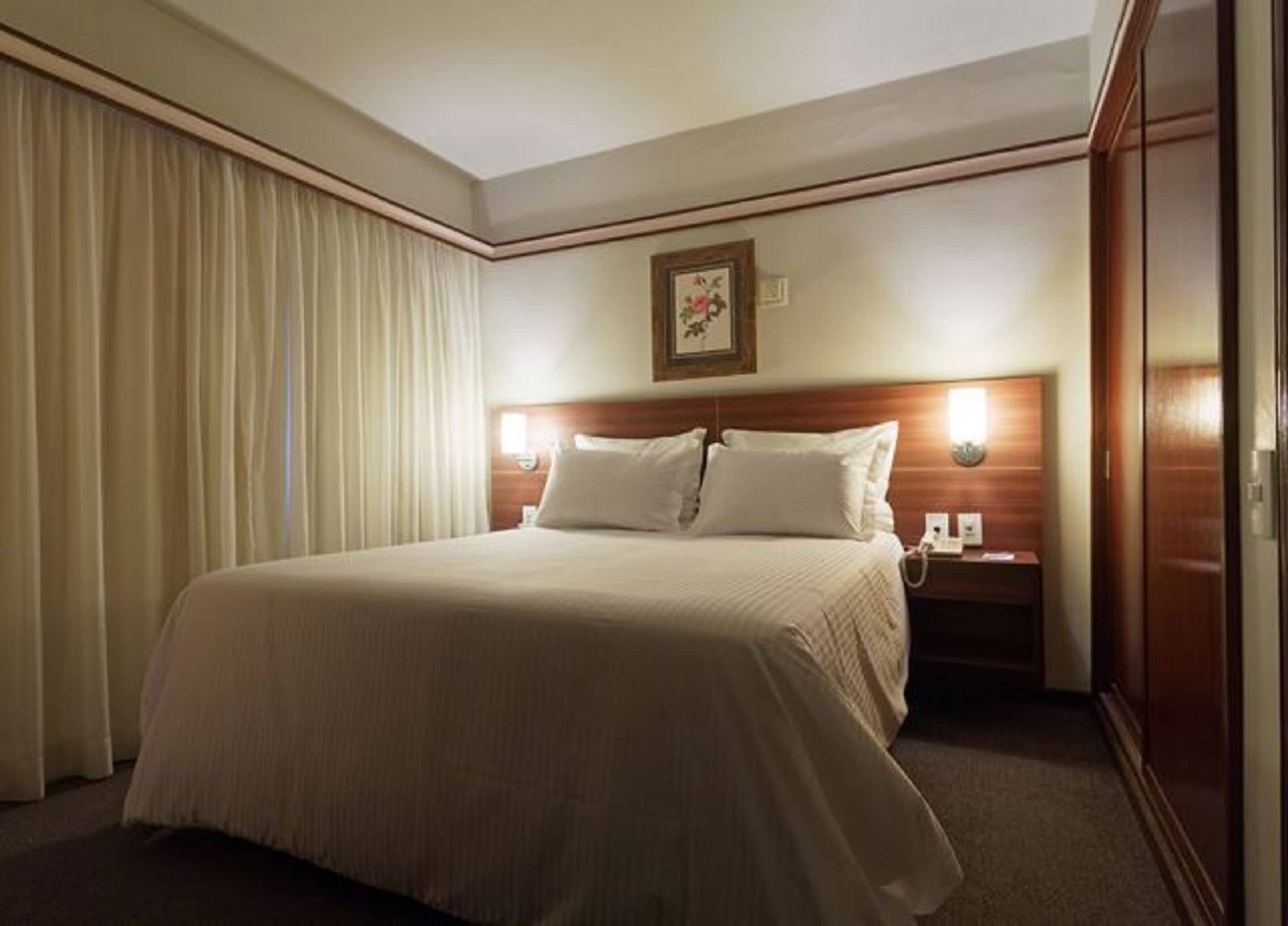 premium double room | 1 bedroom, minibar, in-room safe, blackout curtains