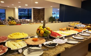 Free daily buffet breakfast