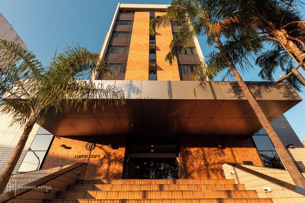 Façana frontal de l'allotjament