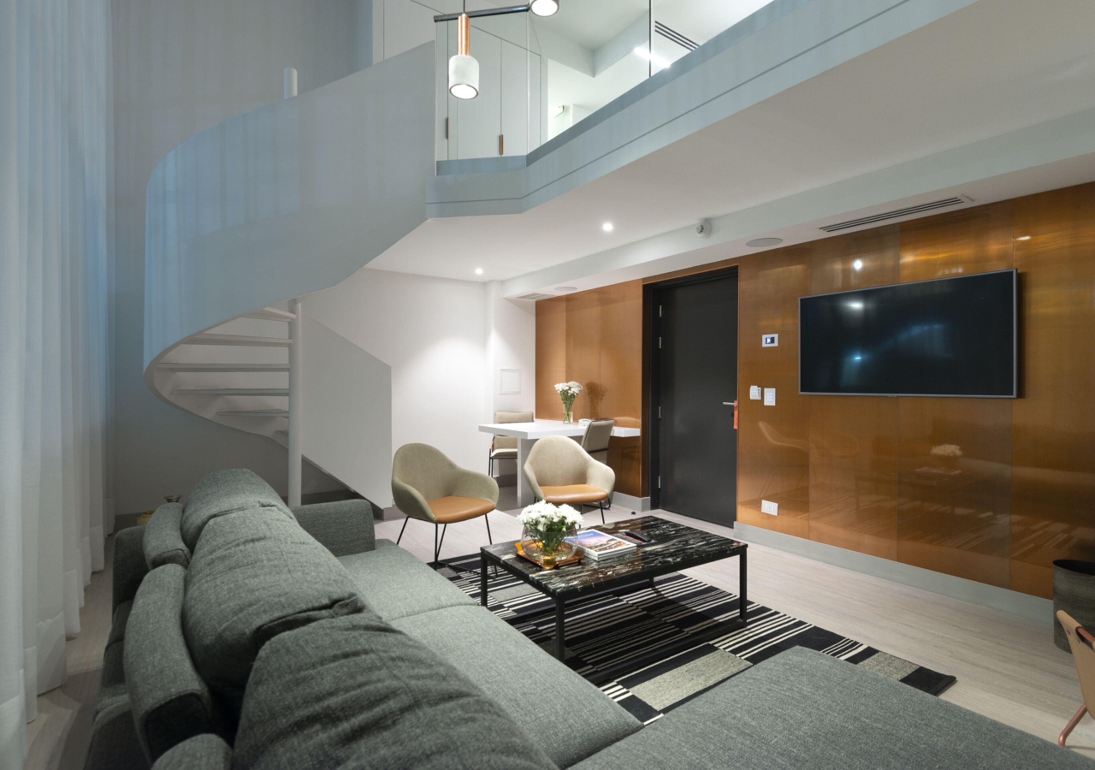 penthouse | 1 bedroom, minibar, in-room safe, desk