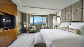 Kunlun Club Deluxe Room