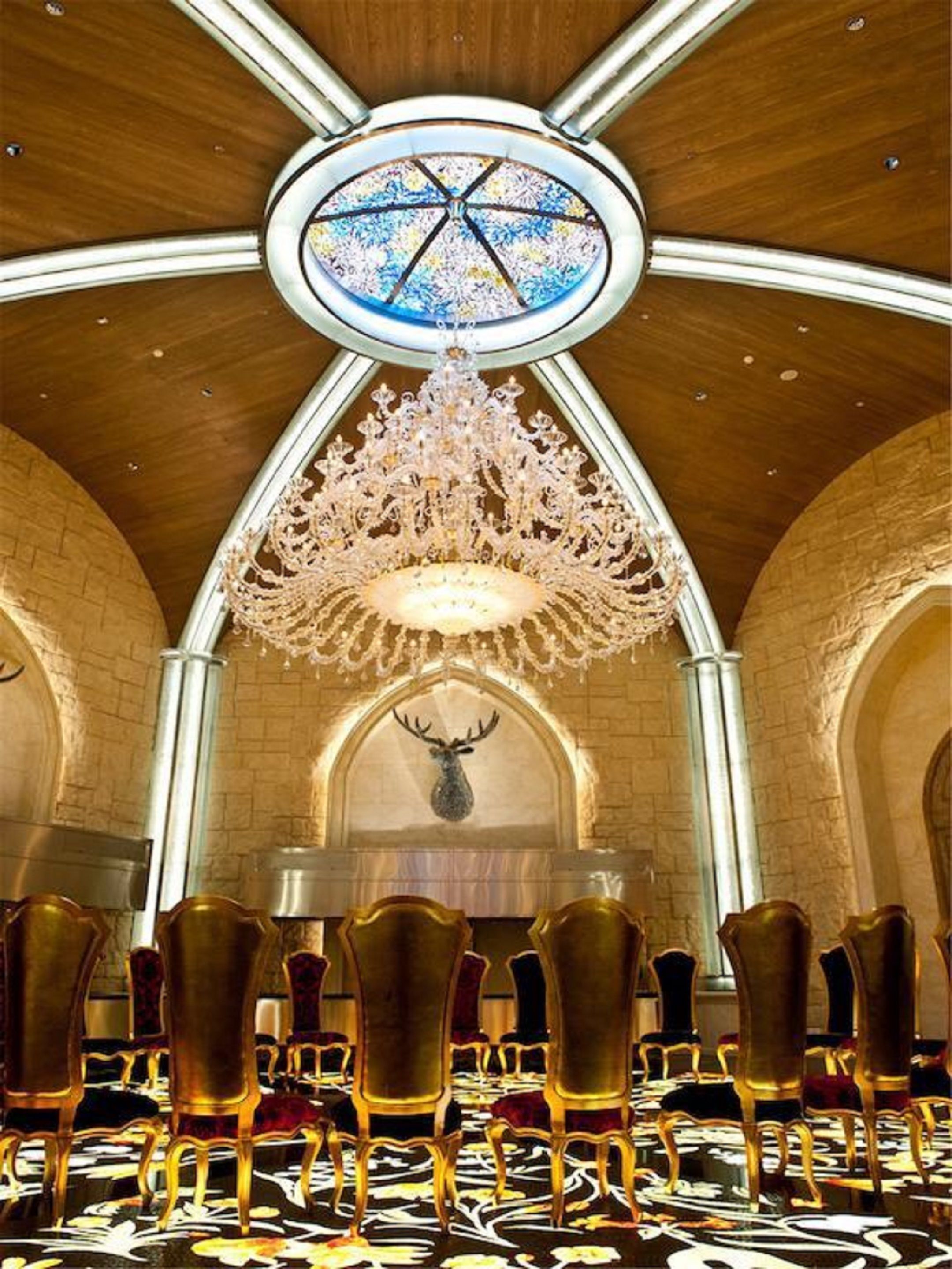 breakfast, lunch served; local and international cuisine, garden views