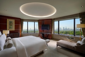 Hypo-allergenic bedding, minibar, in-room safe, blackout curtains - The Kunlun Beijing (Beijing)