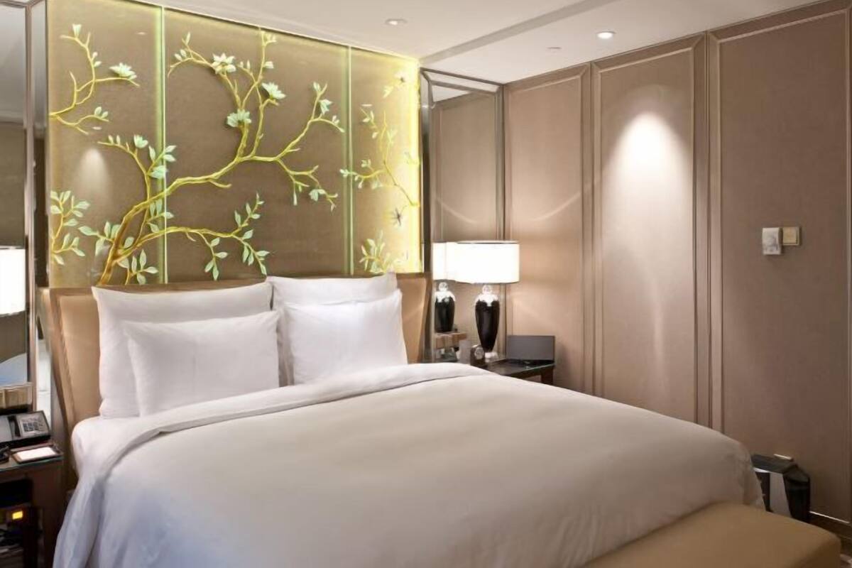 Ropa de cama hipoalergénica y minibar 