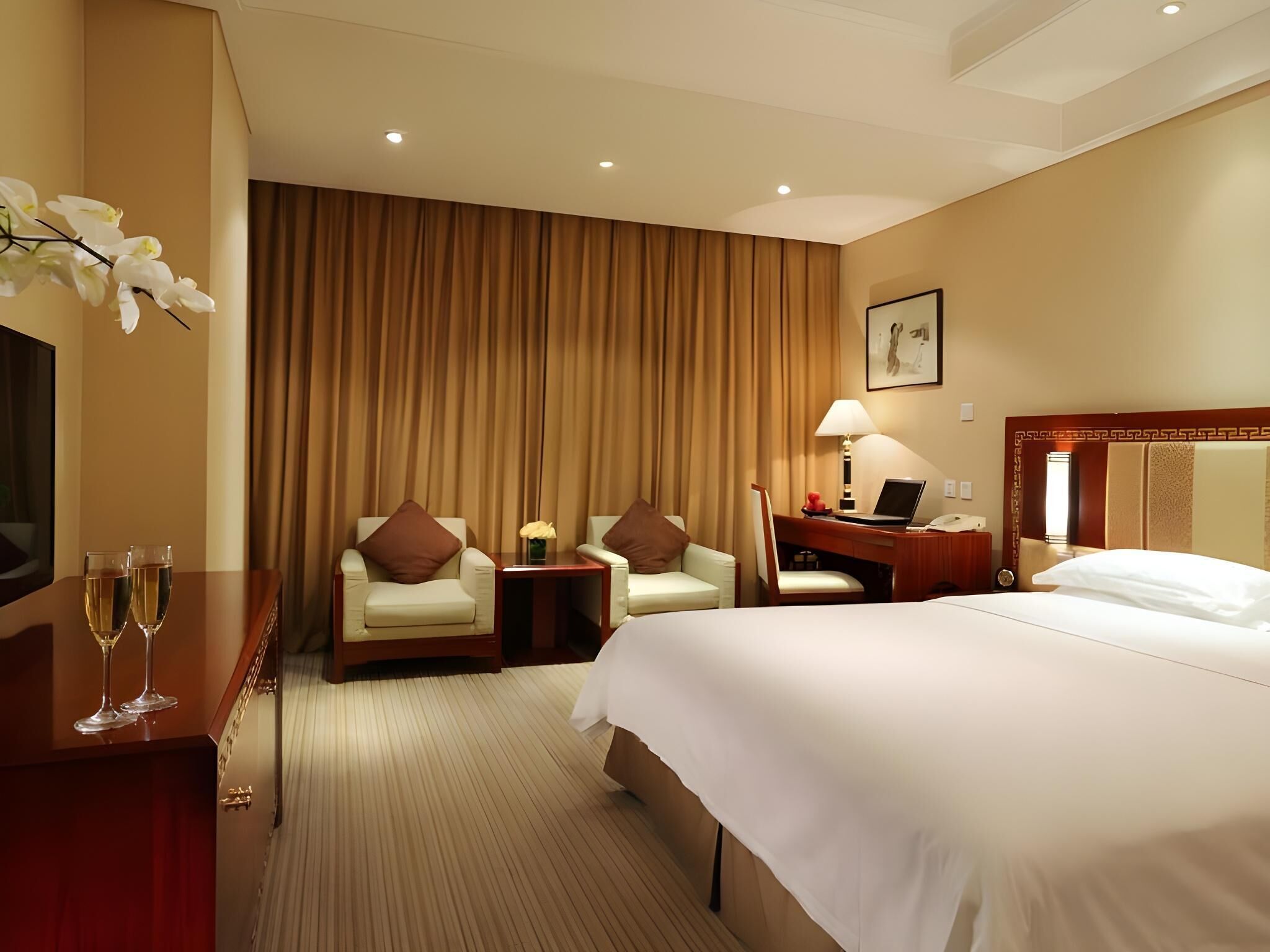 In-room safe, desk, iron/ironing board, free cribs/infant beds
