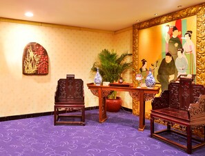 4 间餐厅，供应早餐