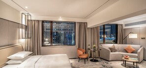 Premier Suite, 2 Twin Beds | 1 bedroom, in-room safe, desk, blackout drapes