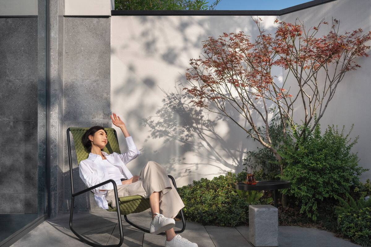 套房, 1 间卧室 (Outdoor Living Area) | 羽绒被、迷你吧、客房内保险箱、笔记本电脑工作区
