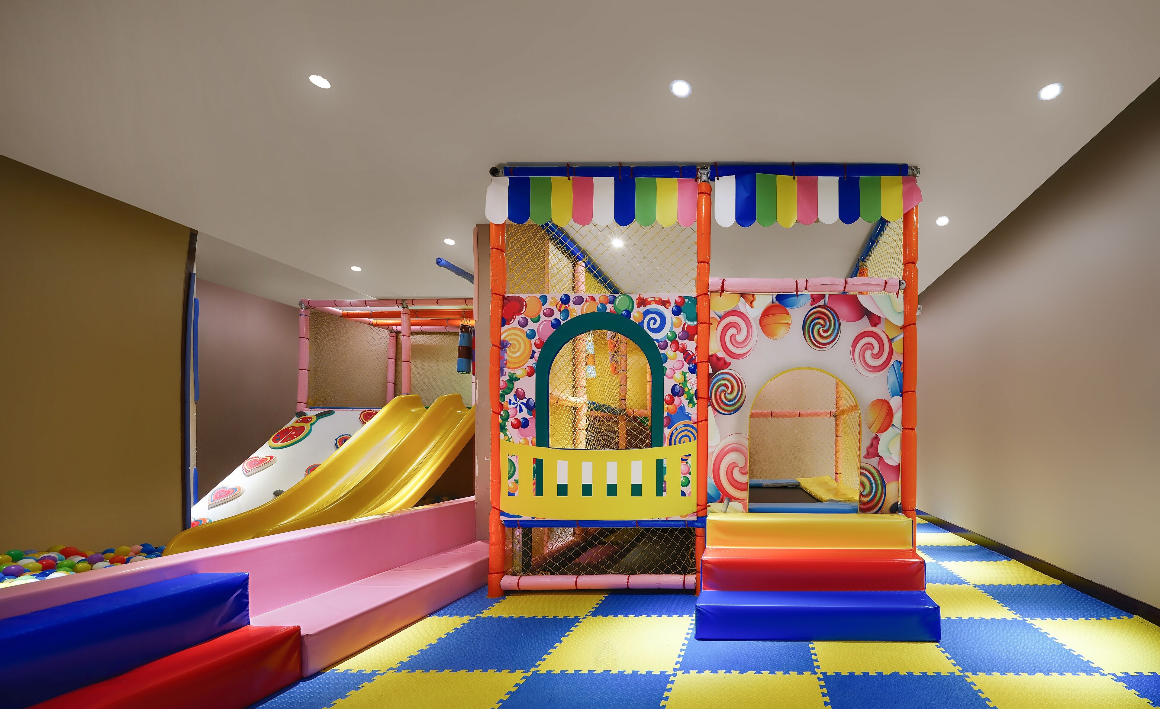 children’s play area – indoor
