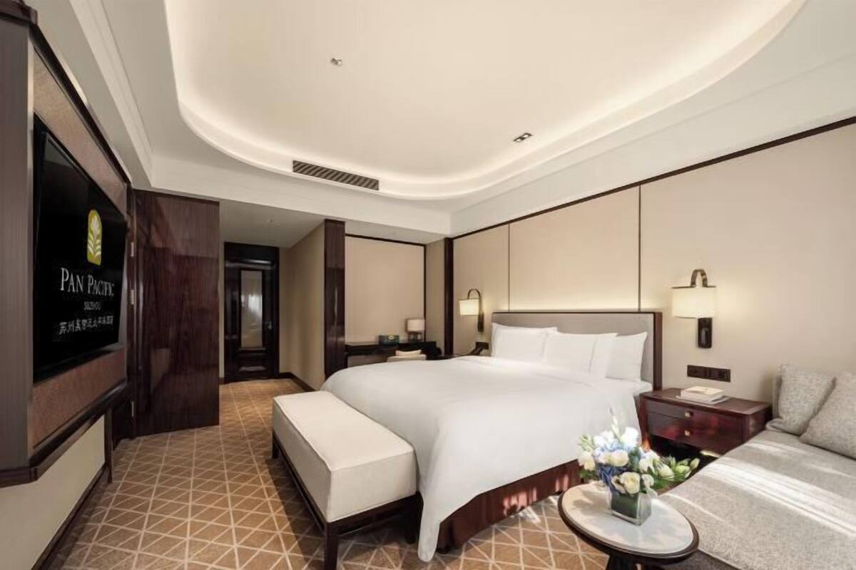 Down comforters, minibar, in-room safe, blackout drapes