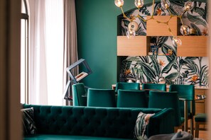 Penthouse, 1 Bedroom, Non Smoking | In-room dining