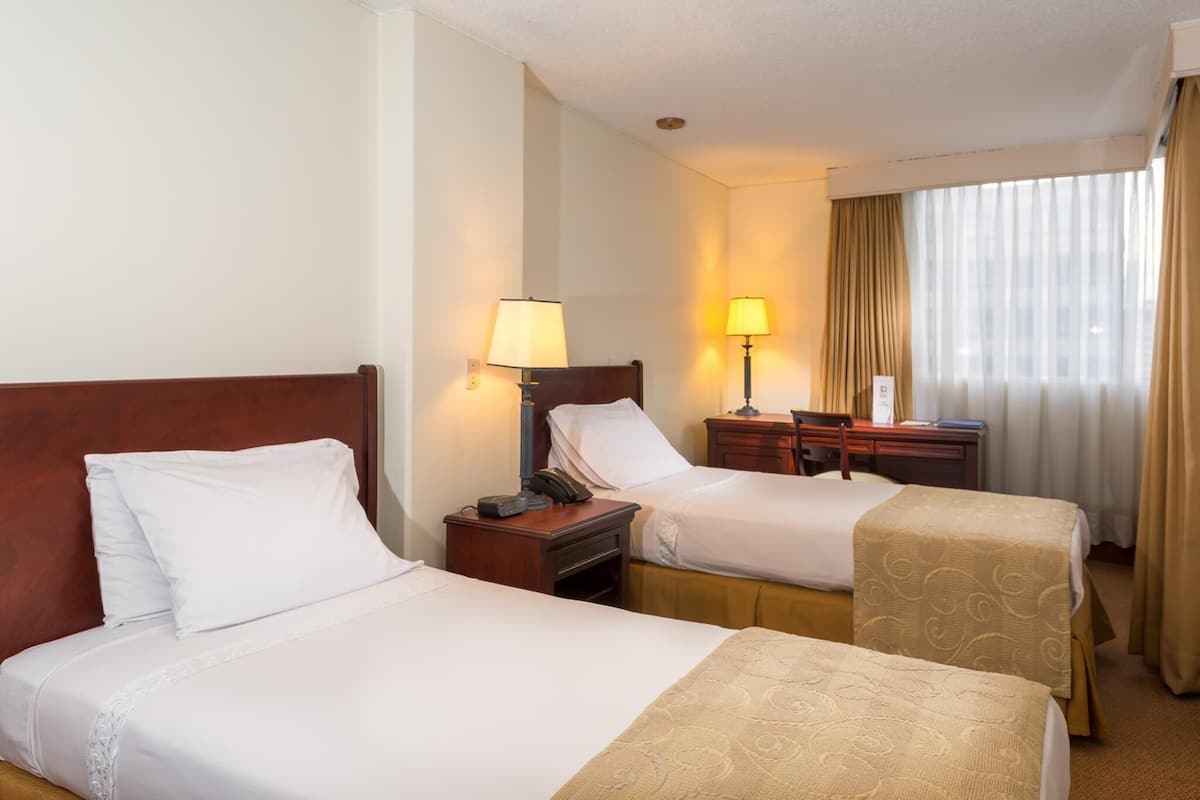 1 bedroom, premium bedding, in-room safe, desk
