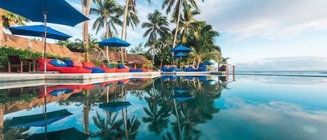 Outdoor pool, pool umbrellas