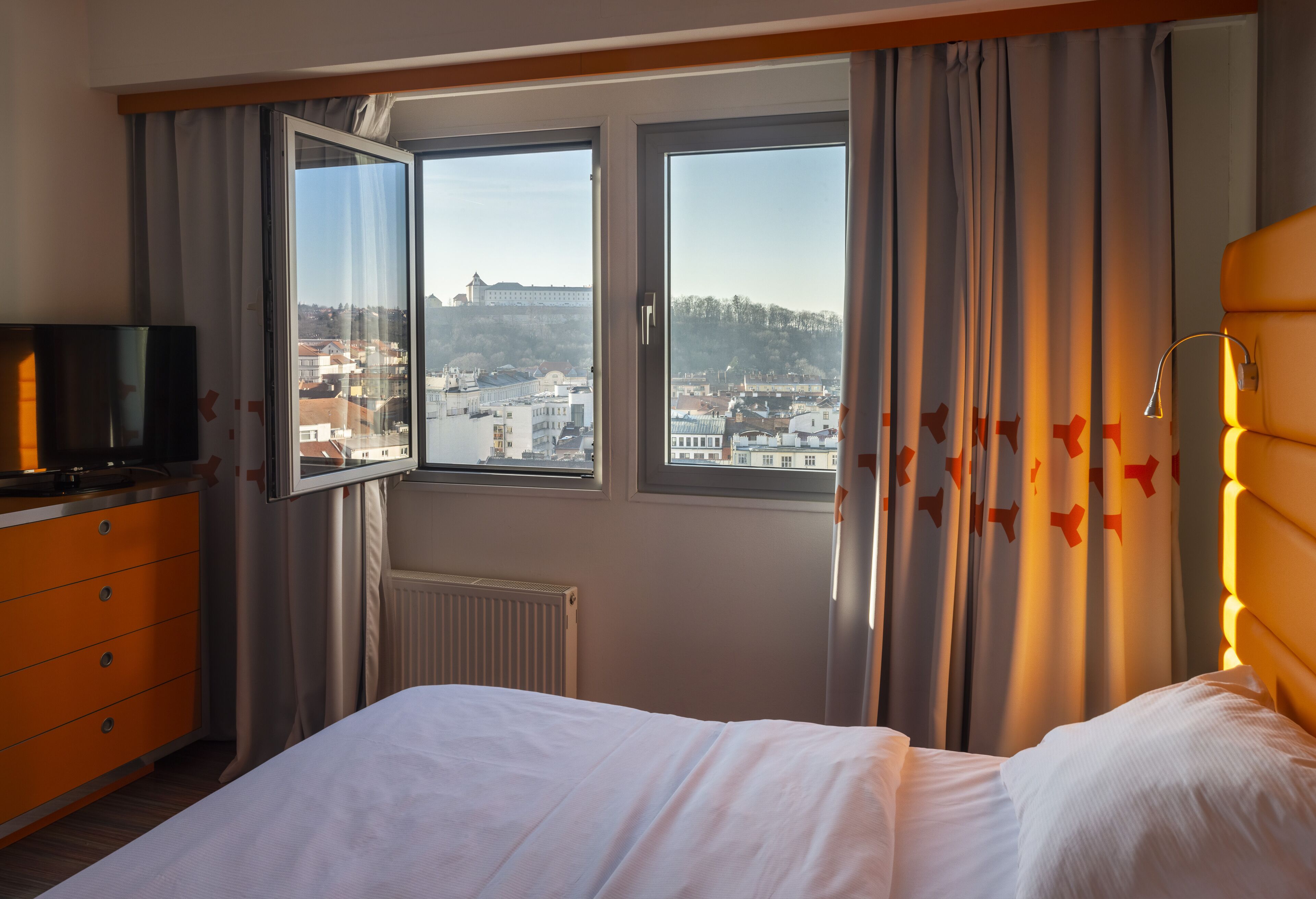 superior suite, city view | premium bedding, minibar, in-room safe, desk