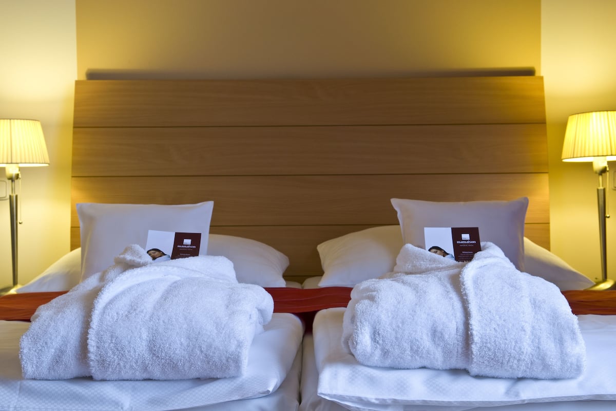 1 bedroom, hypo-allergenic bedding, in-room safe, desk