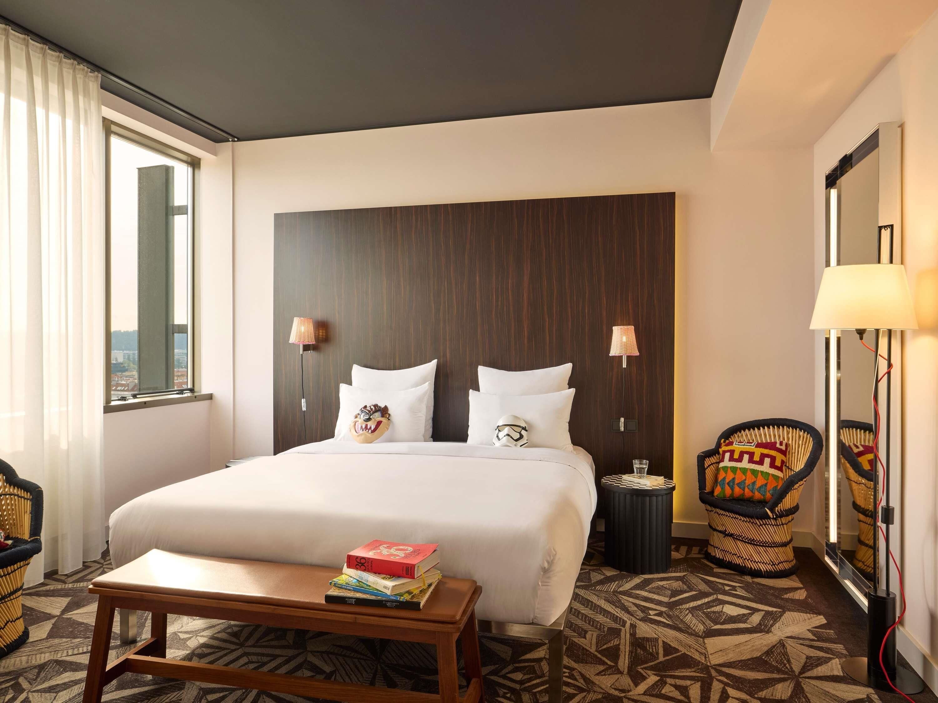 Penthouse, 1 Double Bed | Hypo-allergenic bedding, in-room safe, desk, laptop workspace