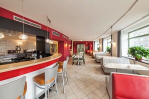 Dining - Hotel Vitkov (Prague)