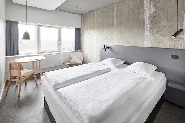 Standard Double Room, 1 Queen Bed