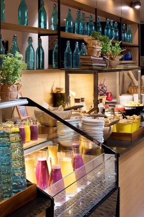 Daily buffet breakfast (EUR 18 per person)