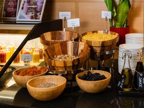 Daily buffet breakfast for a fee - Park Inn by Radisson Central Tallinn (Tallinn)