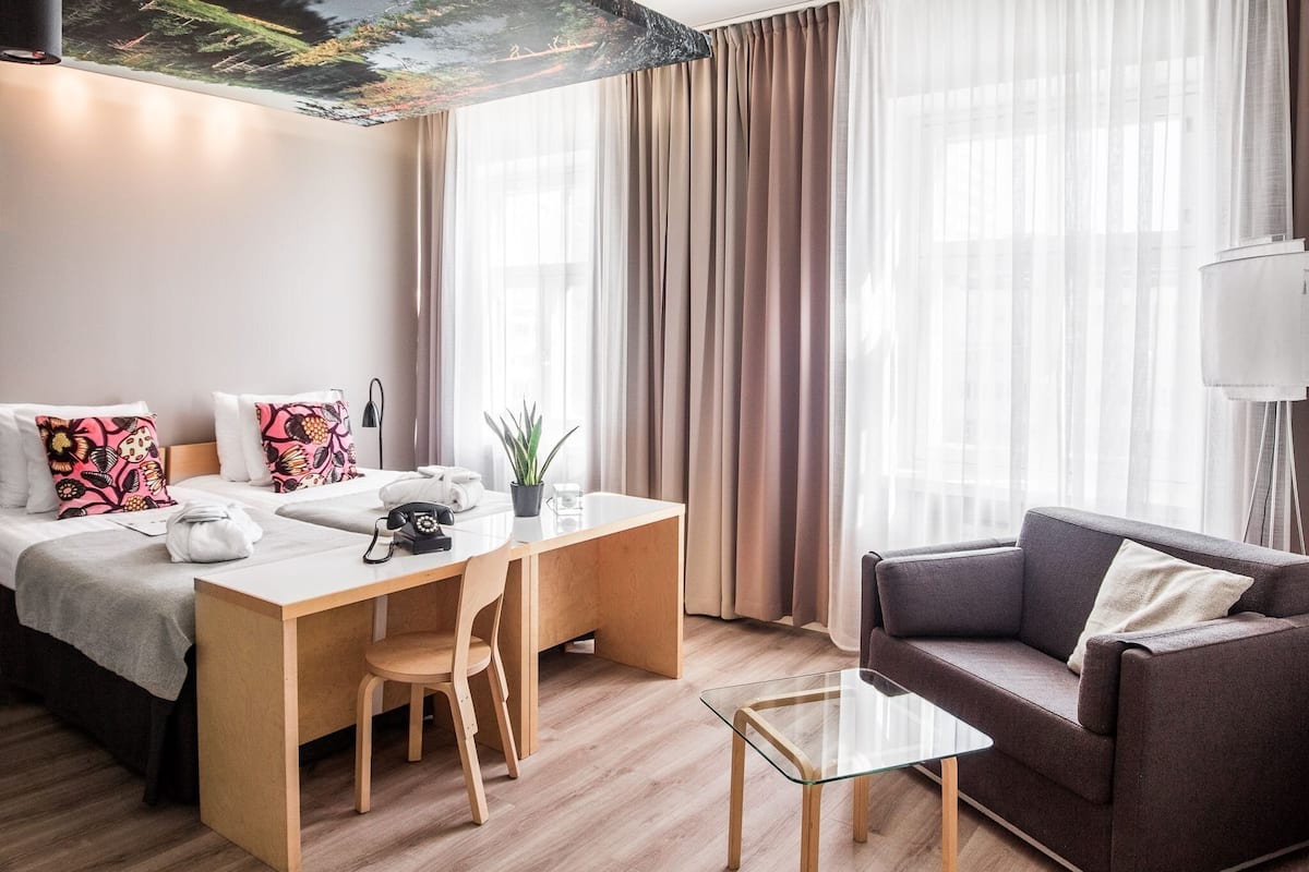 Comfort Twin Room | Hypo-allergenic bedding, desk, iron/ironing board, free WiFi