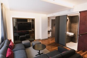 Junior Suite, Multiple Beds, Non Smoking