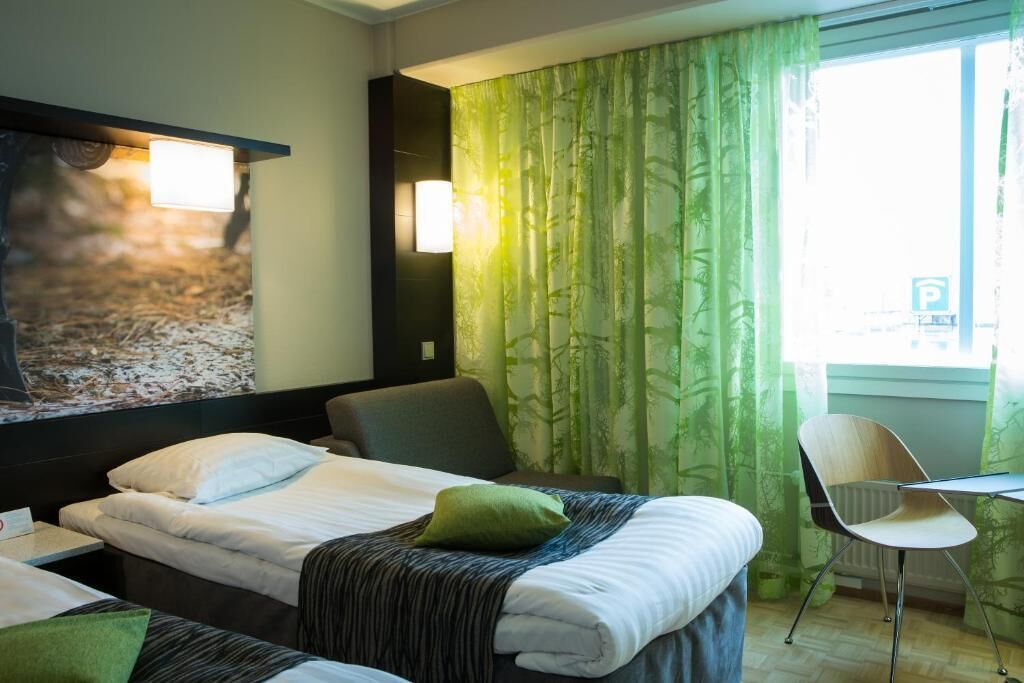 Desk, blackout drapes, cribs (free), WiFi (free)
