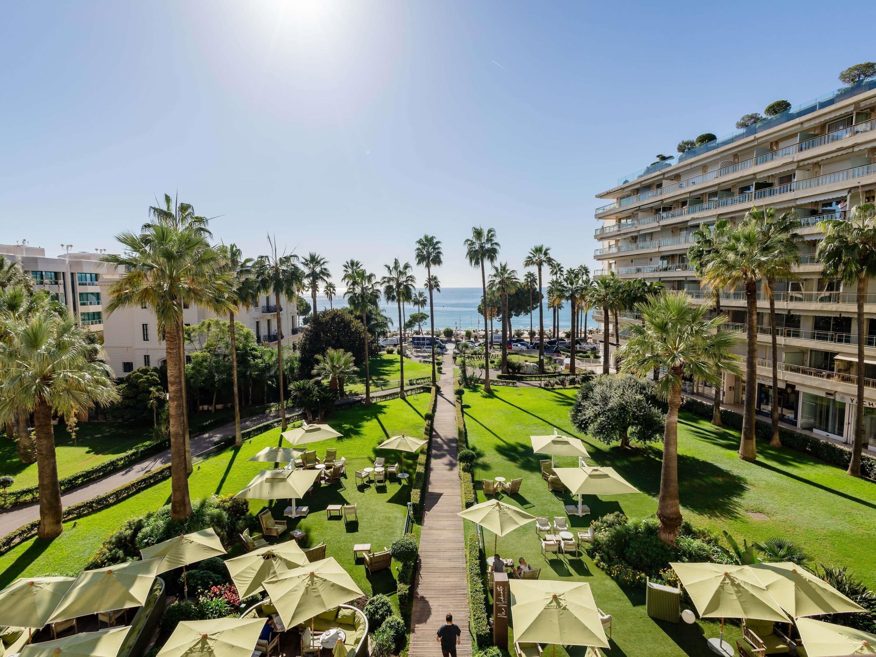 Chambre, terrasse, vue mer (Prestige) | Literie de qualité supérieure, minibar, coffres-forts dans les chambres