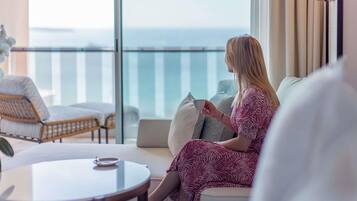 Premium-sengetøj, minibar, pengeskab på værelset, skrivebord