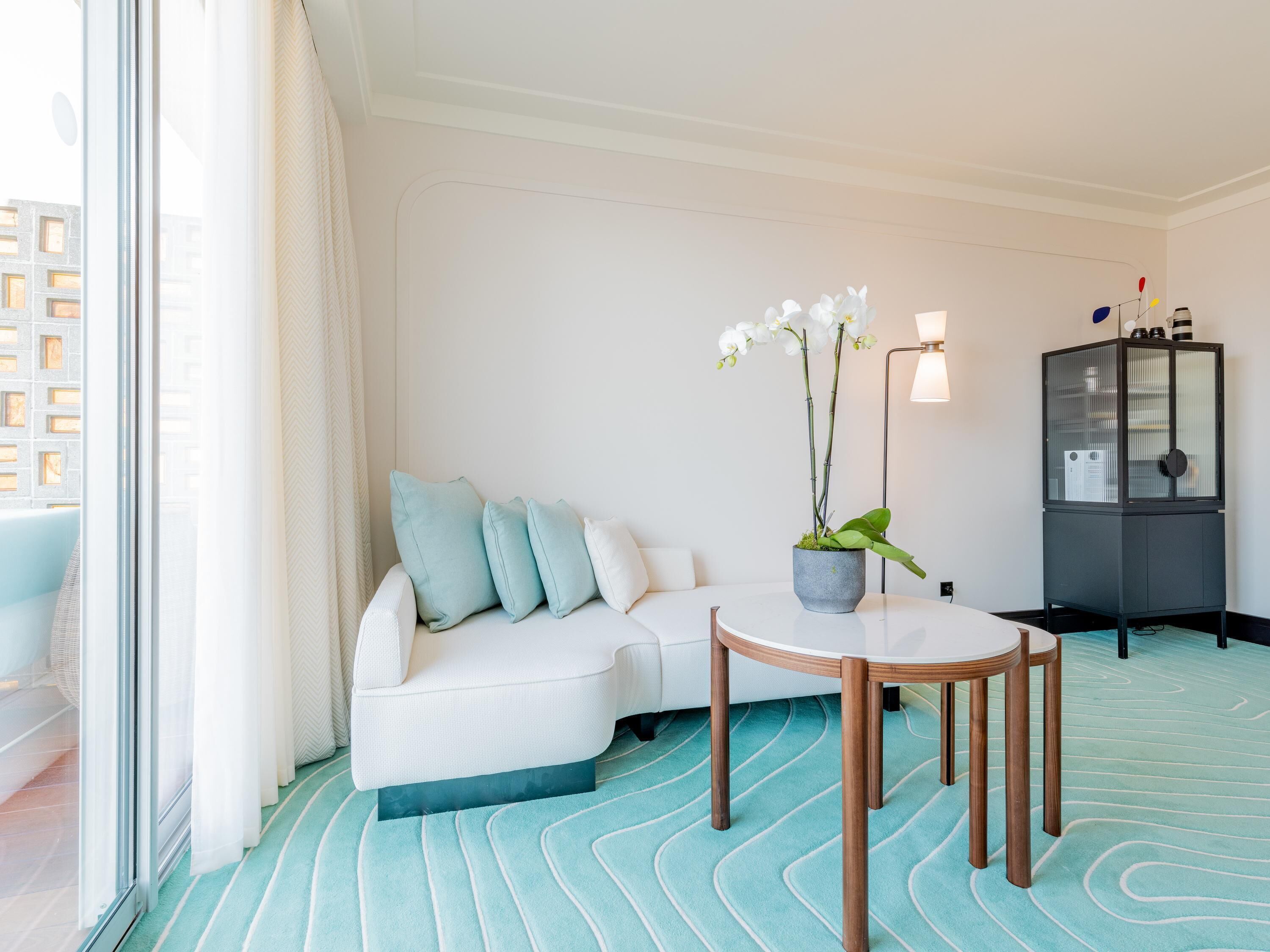 Suite, 1 Double Bed with Sofa bed, Terrace, City View | Premium bedding, minibar, in-room safe, desk