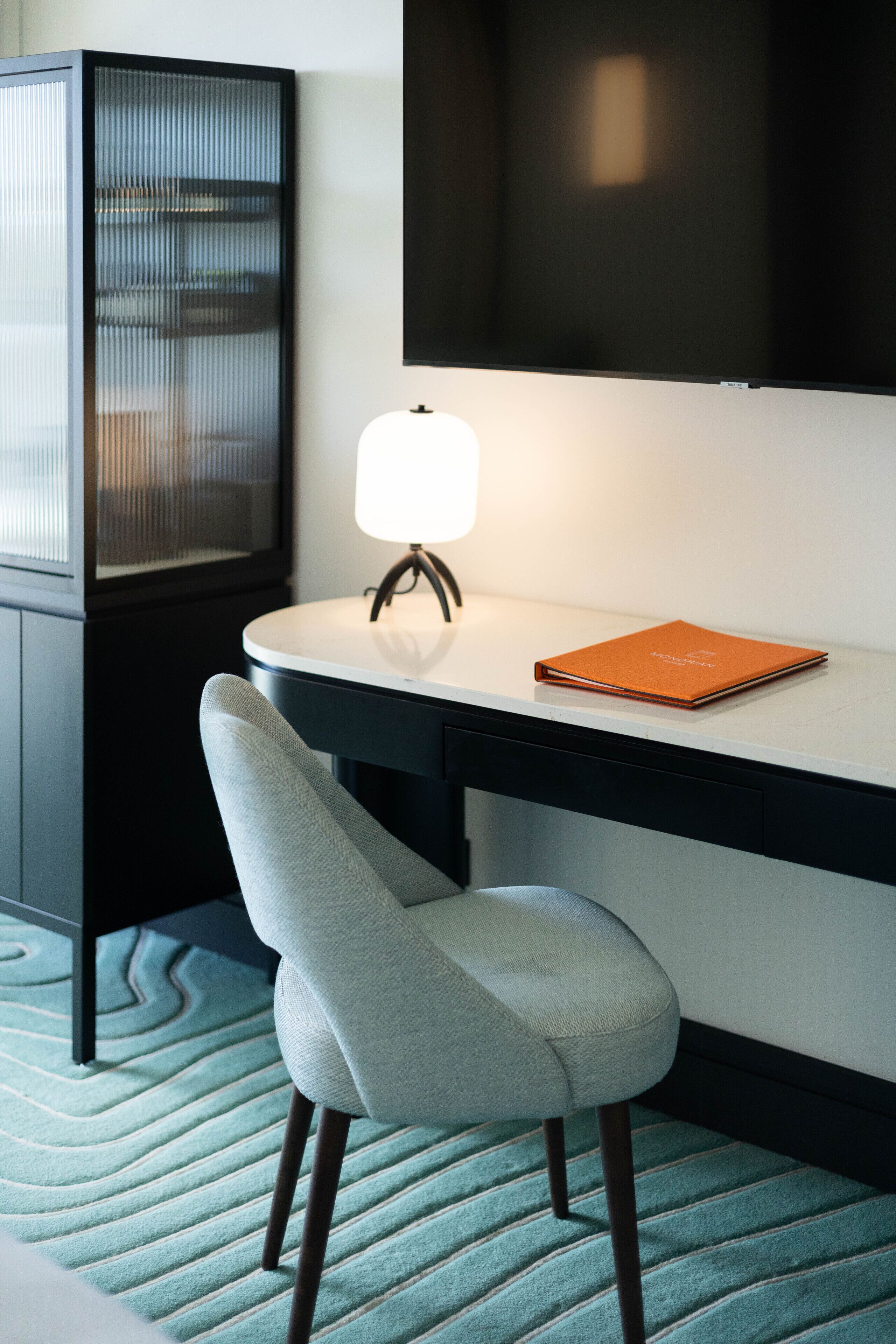 premium bedding, minibar, in-room safe, desk