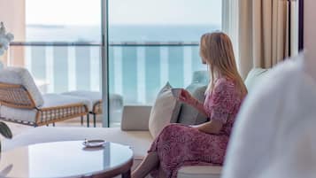 Premium bedding, minibar, in-room safe, desk