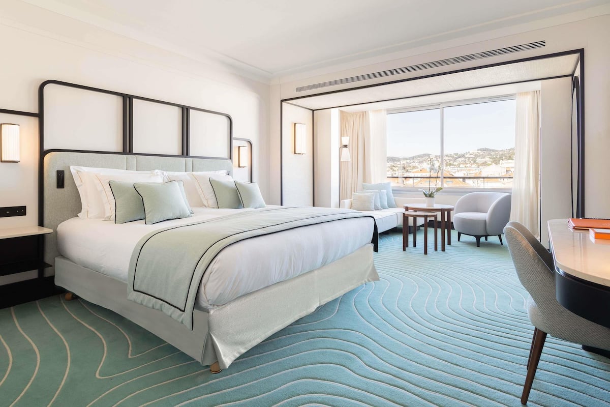 Junior-Suite, Stadtblick (Deluxe) | Ausblick vom Zimmer