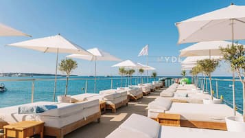 Private beach, sun loungers, beach umbrellas, beach towels
