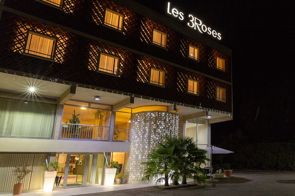 Front of property – evening/night