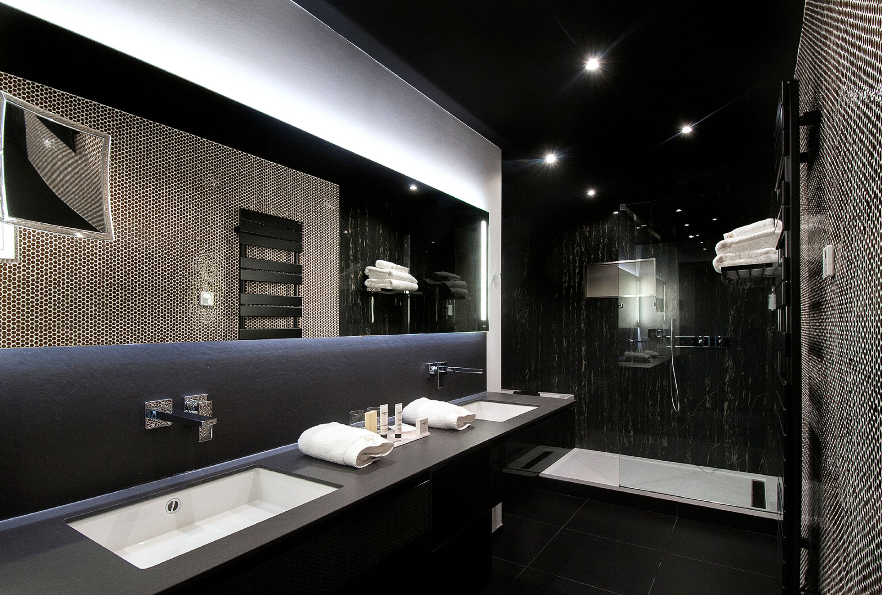 superior suite | bathroom | free toiletries, hair dryer, dressing gowns, towels