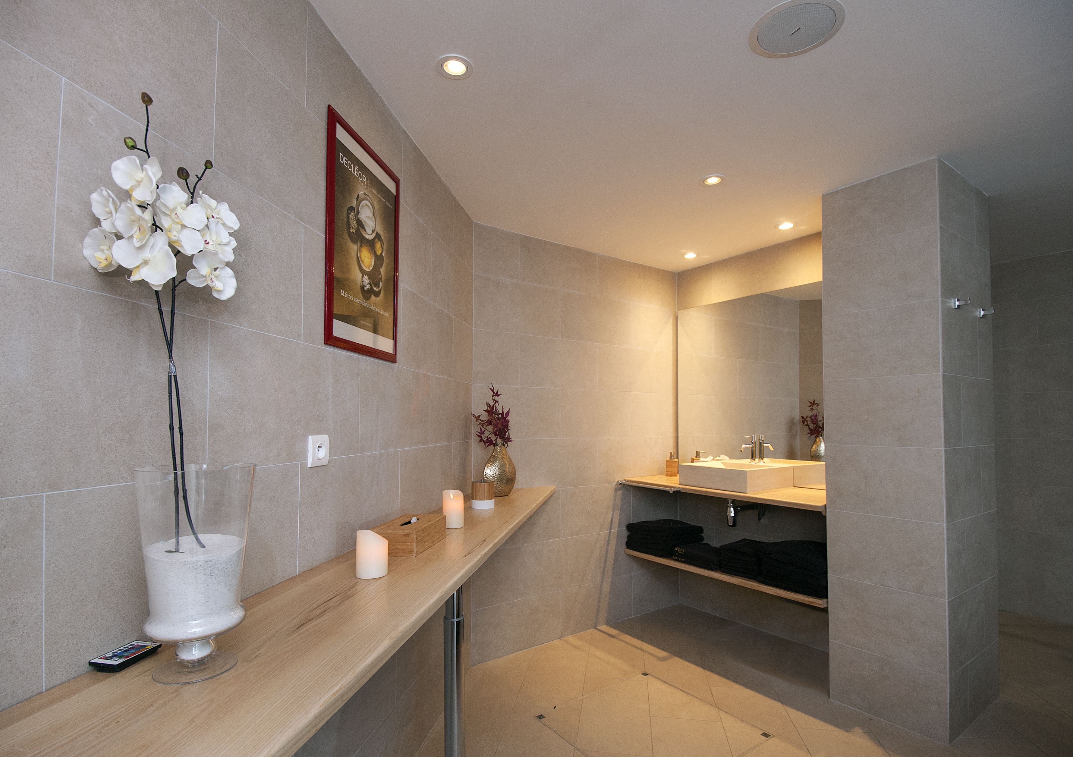 body treatments, hydrotherapy, body wraps, body scrubs, facials